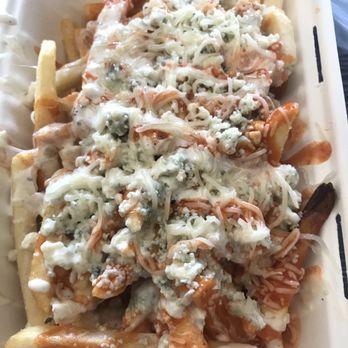 Summer Fox Brewing - Buffalo fries - Brewpubs Near Me - Fresno, California