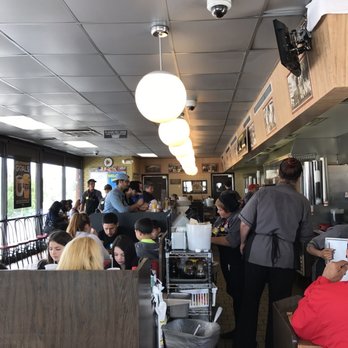 Waffle House - diners at the counter - Diners Near Me - Kissimmee, Florida Waffle House - diners at the counter - Diners Near Me - Kissimmee, Florida