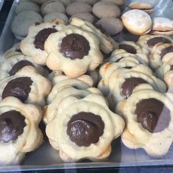 Biscottificio Innocenti - Desserts Near Me - Rome, RM
