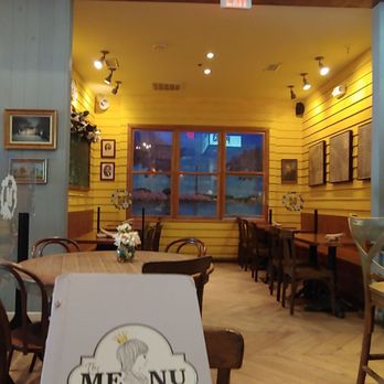 Sisters Thai - My interior aesthetic. - Thai Near Me - Fairfax, Virginia Sisters Thai - My interior aesthetic. - Thai Near Me - Fairfax, Virginia