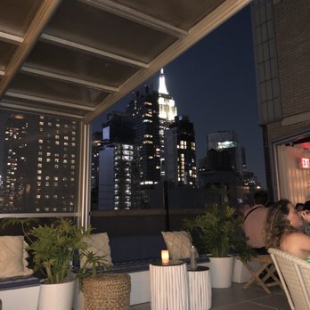 Sandbar Rooftop - Cocktail Bars Near Me - New York, New York