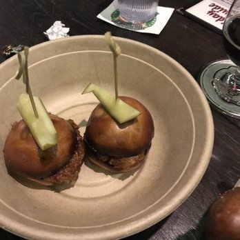 Finnegans Brew - Pulled pork sliders - Breweries Near Me - Minneapolis, Minnesota