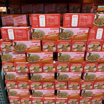 Costco - Wholesale Stores Near Me - Signal Hill, California