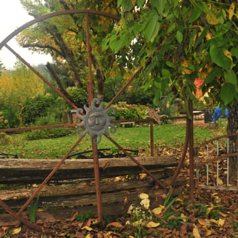 Marble Mountain Ranch - Flower garden entrance in Fall - Rafting/Kayaking Near Me - Somes Bar, California