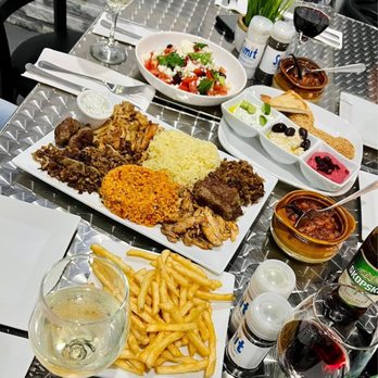 Simit Fresh Mediterranean Restaurant - Mixed Grill and Dip Samples! - Middle Eastern Near Me - Naples, Florida Simit Fresh Mediterranean Restaurant - Mixed Grill and Dip Samples! - Middle Eastern Near Me - Naples, Florida