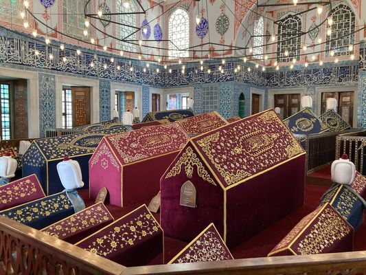 Yeni Mosque by null