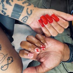 Evie Nails & Day Spa