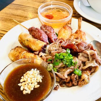 La Petite Camille - Vietnamese Near Me - Millbrae, California