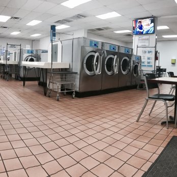 iWash 365 Laundromat - iWash 365 Laundry Wilmington NC Waiting Area - Laundromat Near Me - Wilmington, North Carolina iWash 365 Laundromat - iWash 365 Laundry Wilmington NC Waiting Area - Laundromat Near Me - Wilmington, North Carolina