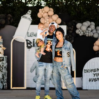 Onyx Moon - Balloon Services Near Me Onyx Moon - Balloon Services Near Me