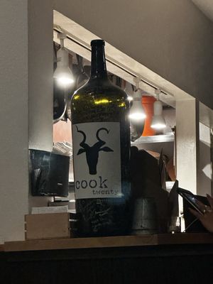 Cook St. Helena by null