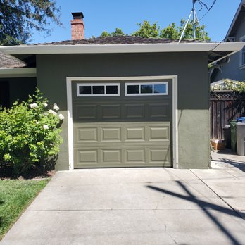 Ronnie's Garage Doors - a new door that we painted as the house color - Garage Door Services Near Me - San Jose, California Ronnie's Garage Doors - a new door that we painted as the house color - Garage Door Services Near Me - San Jose, California