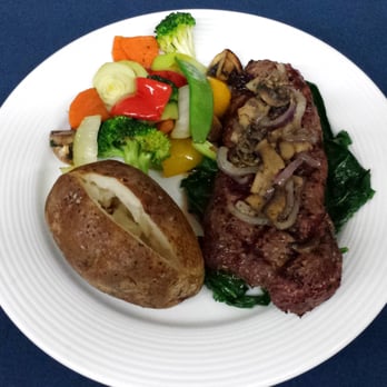 Main Street Cafe - Feature Steak on a bed of Spinach - Breakfast & Brunch Near Me - Antigonish, Nova Scotia