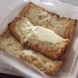 Salvo's Pizzeria - Cheesy garlic bread