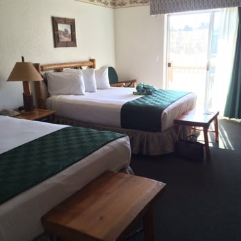 Holiday Inn The Lodge at Big Bear Lake - Big Bear, CA