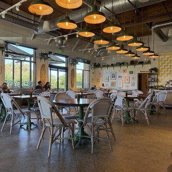 Flower Child - Inside seating - New American Near Me - Newport Beach, California