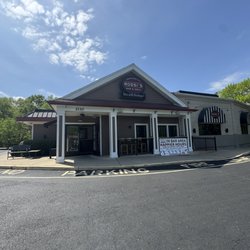Rossi's Bar & Grill - Outside