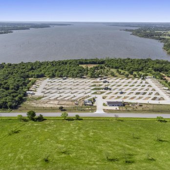 Lakepoint RV Resort - RV Parks Near Me - Valley View, Texas