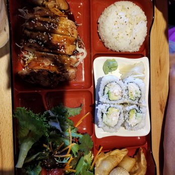 KOMO SUSHI - Chicken teriyaki/CA roll bento - Sushi Bars Near Me - Sherwood, Oregon KOMO SUSHI - Chicken teriyaki/CA roll bento - Sushi Bars Near Me - Sherwood, Oregon