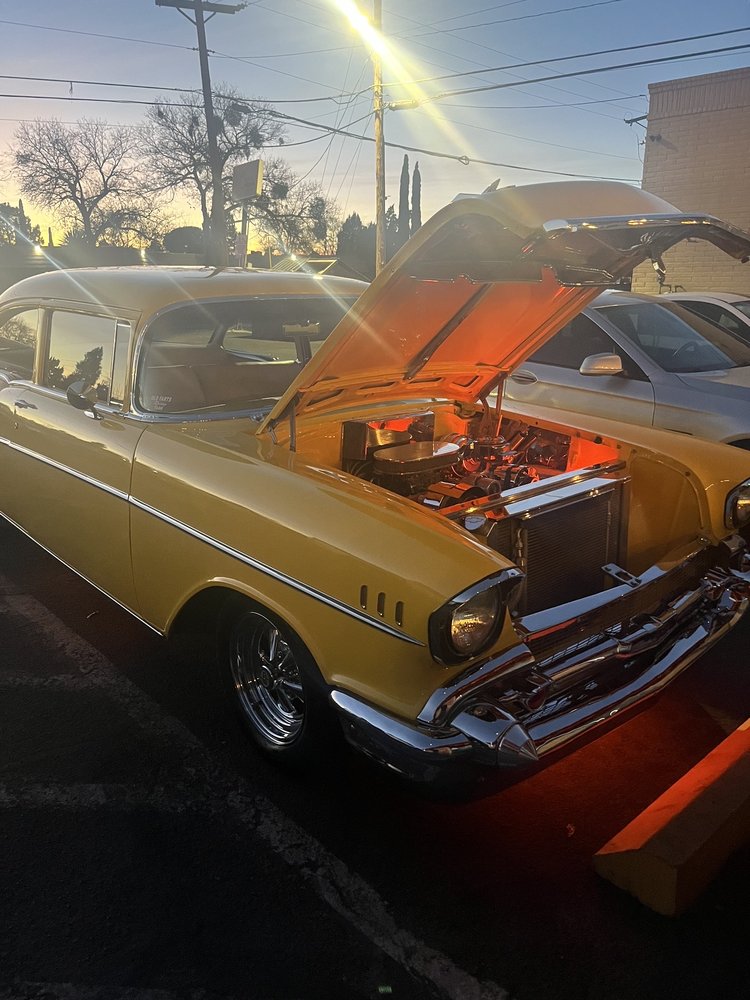 TIMMY’Z Updated November 2024 1550 Lomaland Dr, El Paso, Texas