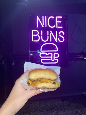 BunSlut (Food Truck) by null
