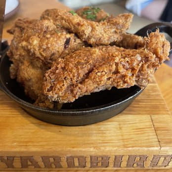 Yardbird Table & Bar - Lewellyn 's Fine Fried Chicken - Southern Near Me - Miami Beach, Florida