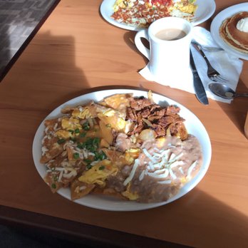Loaded Cafe Restaurants Lawndale - Asada chilaquiles - Burgers Near Me - Lawndale, California Loaded Cafe Restaurants Lawndale - Asada chilaquiles - Burgers Near Me - Lawndale, California