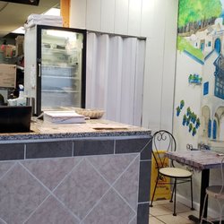Aden Pizza - Inside