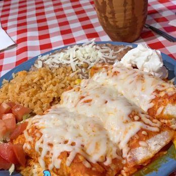 El Corral On 66 - Chicken Enchilada plate - Mexican Near Me - Williams, Arizona El Corral On 66 - Chicken Enchilada plate - Mexican Near Me - Williams, Arizona