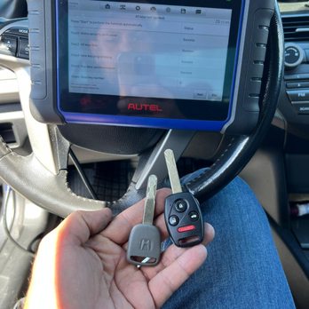 Universal Key - Keys & Locksmiths Near Me
