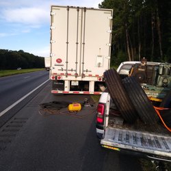 Goldwire's 24-Hour Truck, Trailer, and Tire Repair - Mobile tire repair