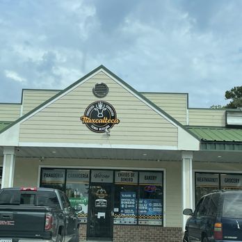 Tlaxcalteca Panadería y Carnicería - Storefront from US-17s - Bakeries Near Me - Johns Island, South Carolina Tlaxcalteca Panadería y Carnicería - Storefront from US-17s - Bakeries Near Me - Johns Island, South Carolina