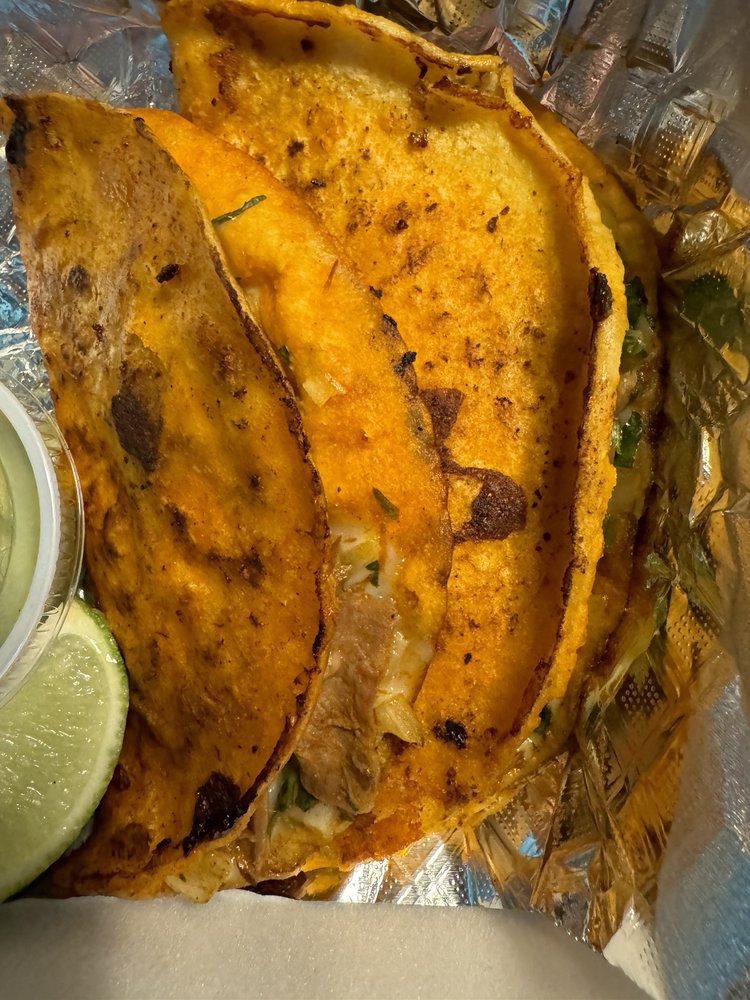 Gracias A Dios Restaurant