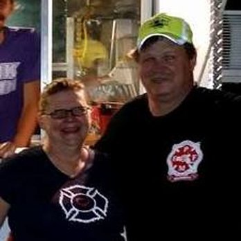 Firehouse Fare - The Chief and his wife - Food Trucks Near Me Firehouse Fare - The Chief and his wife - Food Trucks Near Me