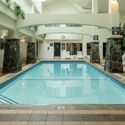 The Rundlestone Lodge - Rundlestone Lodge Indoor Pool