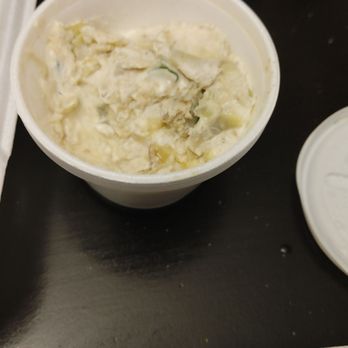 Mac & Bobs - The crab and artichoke dip - Sports Bars Near Me - Salem, Virginia
