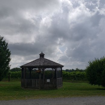 Sunset Meadow Vineyards - Wine Tasting Room Near Me - Goshen, Connecticut Sunset Meadow Vineyards - Wine Tasting Room Near Me - Goshen, Connecticut