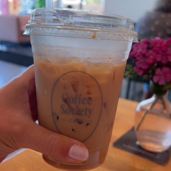 Coffee Society Cafe - BlackBerry Vanilla Latte - Coffee & Tea Near Me - La Vista, Nebraska Coffee Society Cafe - BlackBerry Vanilla Latte - Coffee & Tea Near Me - La Vista, Nebraska