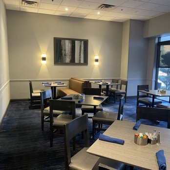 Tree House Restaurant - Trendy Dining Area! - Coffee & Tea Near Me - Westminster, Colorado