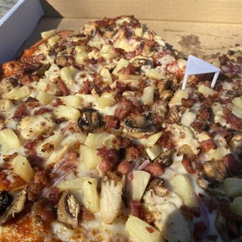 Terry's Pizzeria & Grill - BBQ chicken - Pizza Near Me - Georgetown, California Terry's Pizzeria & Grill - BBQ chicken - Pizza Near Me - Georgetown, California