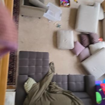 Gleam Queens - Before - Home Cleaning Near Me - Bend, Oregon