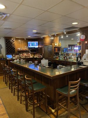 Ann & Tony's by null