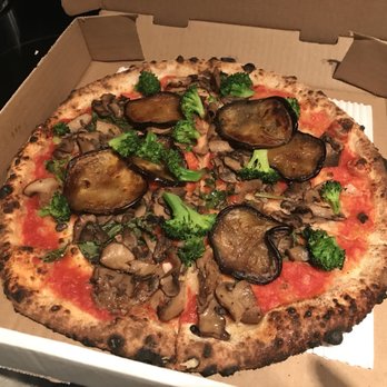 Pizzeria Oro di Napoli - Pizza Near Me - Toronto, Ontario Pizzeria Oro di Napoli - Pizza Near Me - Toronto, Ontario