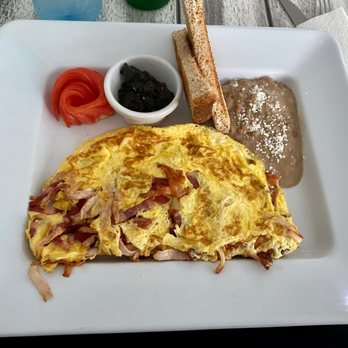 Barra Light - Protein Omelette with Turkey, and Turkey bacon, beans, and toast. - Salad Near Me - Puerto Vallarta, JAL