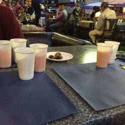 Al-amir - Lait de caille, jus de fruit frais et dattes offertes si on fait le ramadan