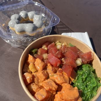 MoDo Hawaii - Half n half poke bowl, Black Sesame Mochi Donut - Donuts Near Me - Santa Clara, California MoDo Hawaii - Half n half poke bowl, Black Sesame Mochi Donut - Donuts Near Me - Santa Clara, California