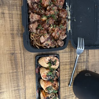 Antidotelv - Garlic chicken, salmon inari bombs - Hawaiian Near Me - Las Vegas, Nevada