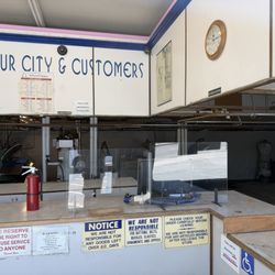 El Portal One Hour Cleaner & Laundry - Permanently closed.