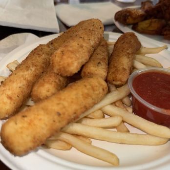 Tara Inn - Mozzarella sticks - Pubs Near Me - Port Jefferson, New York Tara Inn - Mozzarella sticks - Pubs Near Me - Port Jefferson, New York