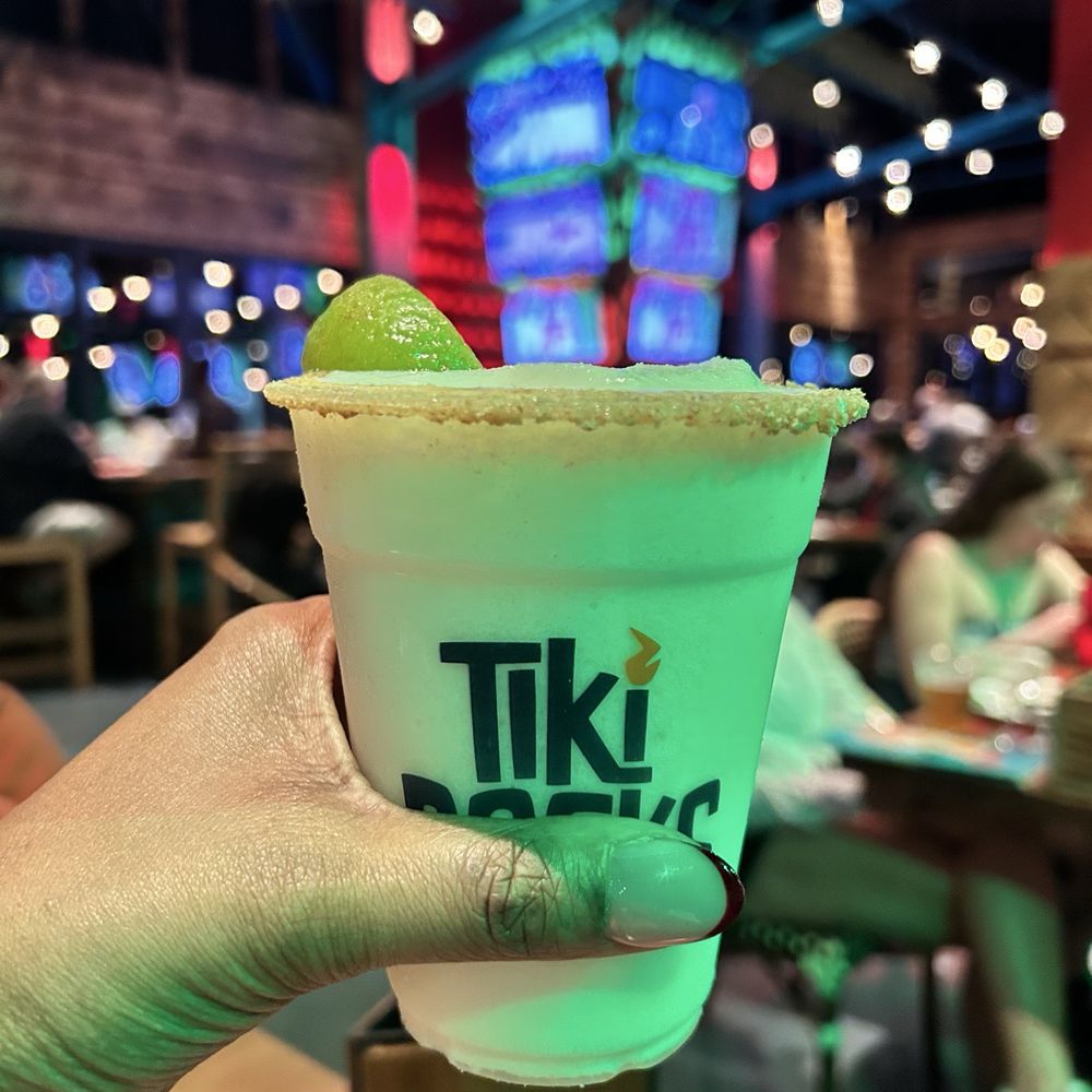 Tiki Docks Riverview - Key lime margarita - Salad Near Me - Riverview, Florida